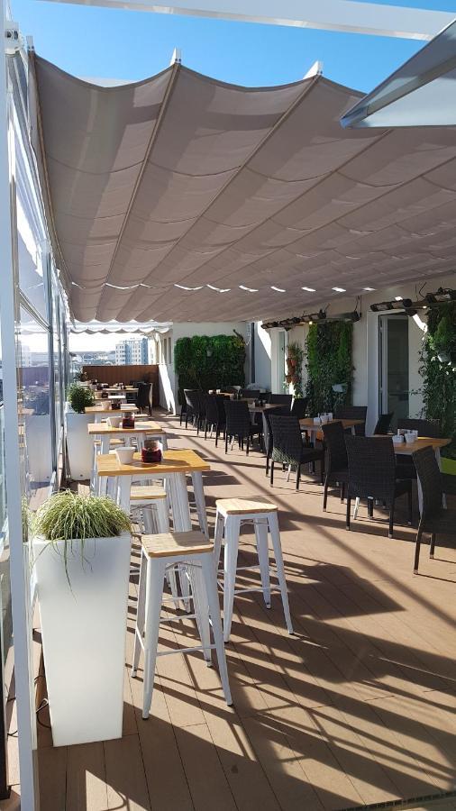 Hotel Mendez Nunez Lugo Bagian luar foto