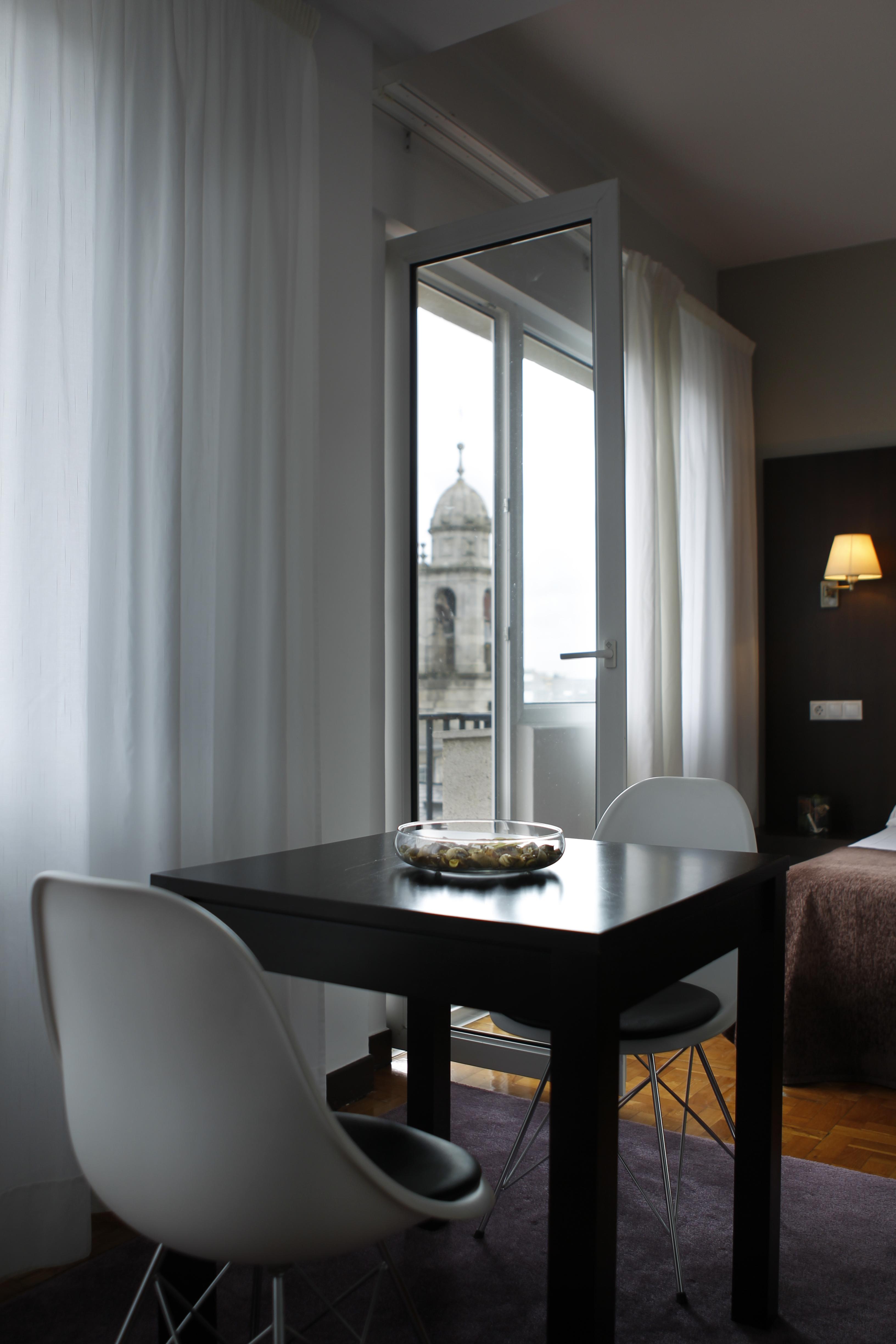 Hotel Mendez Nunez Lugo Bagian luar foto