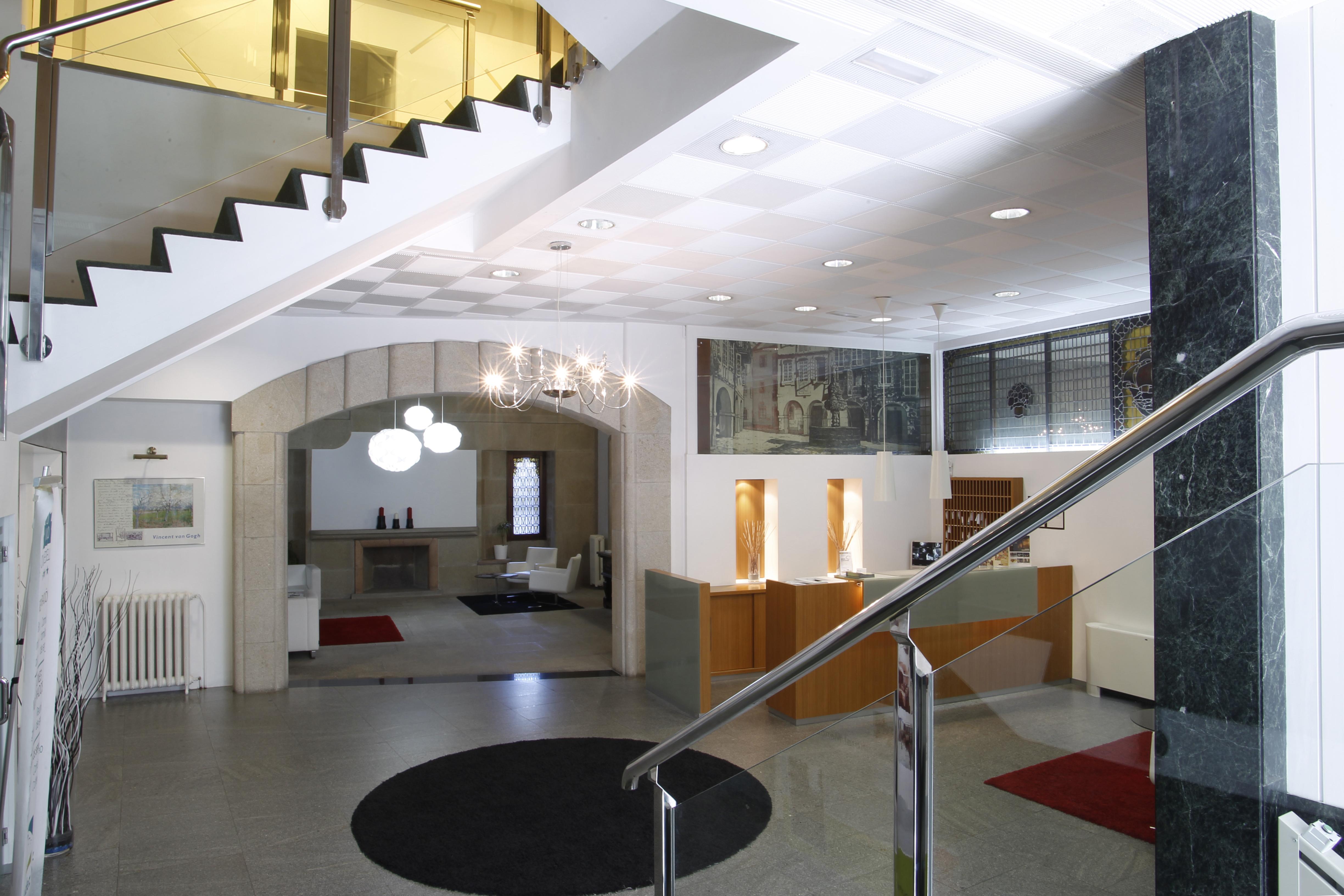 Hotel Mendez Nunez Lugo Bagian luar foto